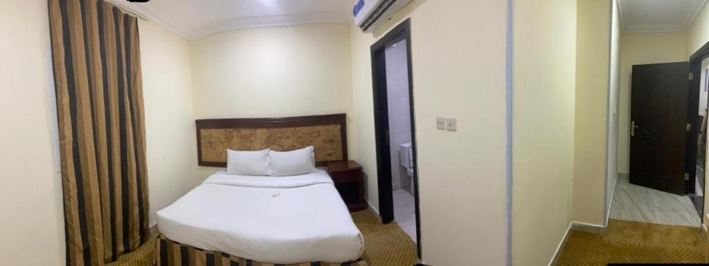 مبني واحة الجامعة Mabna Eljamea Hotel